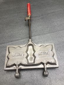 Appareil à croques monsieur « l’Etoile »