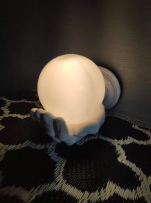 applique main grande en céramique et opaline blanches 