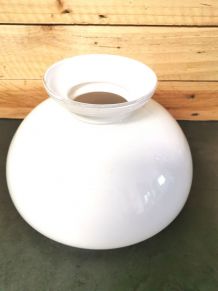 Lustre opaline globe