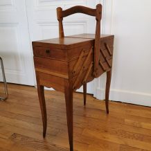 Travailleuse à couture 7 compartiments 