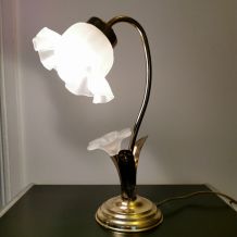 Lampe art déco en fleur 