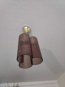 lustre en plexiglas fumé et armature métal doré