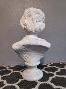 buste jeune fille en pierre reconstituée et patinée 