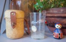 Ancien verre de curiste "Mont dore" et son étui en paille - 