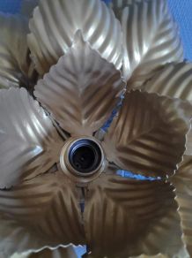 grande applique murale feuilles métal doré des années 70