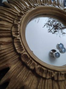 miroir soleil plâtre doré des années 70 avec crochet