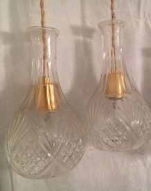 2 suspensions  ART DÉCO style “gouttes d’eau" verre  moulé