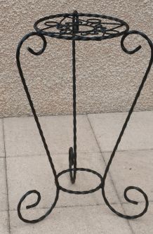 Porte plante en fer forgé
