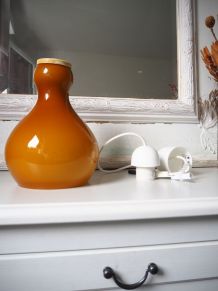 Globe de suspension lampe abat jour verre opaline ocre vinta