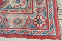 Tapis berbère, en laine et coton, 133 x 207 , 1960s 