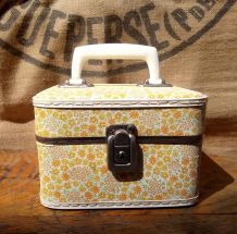 Jolie boite vintage - Années 60
