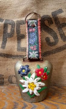 Ancienne cloche/sonnaille à bétail 