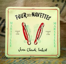 Boite publicitaire en tôle du "Four des Navettes"- Marseille