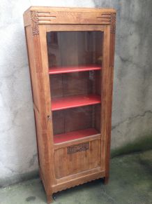 Armoire vitrée