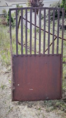 portillon de jardin  1900 fer rivetè forgè  140x80 cm enviro