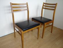 Paire de chaise scandinave assise en skaï