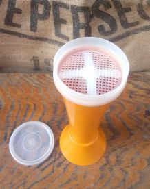 Saupoudreuse de table orange - Tupperware - Années 70/80