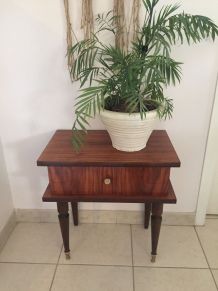 Chevet ancien années 60 