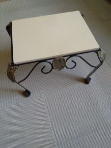 Table basse avec fer forgé très rustique