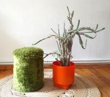 Pouf moumoute vert - Années 70