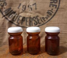 Lots de 3 bocaux en verre ambré - Années 70