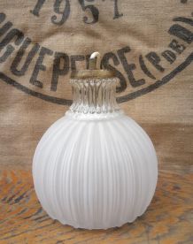 Jolie suspension en verre rétro 