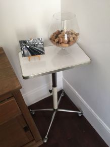 Tablette réglable en formica