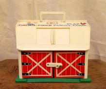 Fisher Price  Play Family Farm 1967 (n° 915)