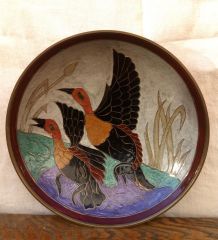 Jolie coupe en laiton émaillé cloisonné 