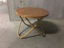 Table basse d’appoint en rotin années 60