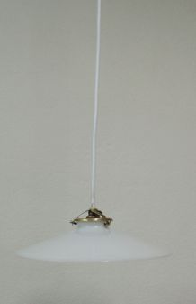 Suspension en opaline blanche