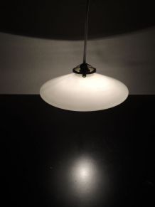 Suspension en opaline blanche