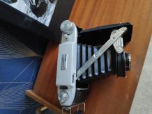 appareil photo ancien Kodak B11 à soufflet noir