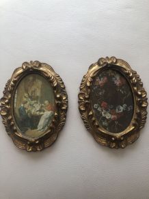 2 anciens cadres en bois doré 