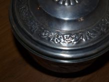 Ancien pot en cristal taillé et métal argenté