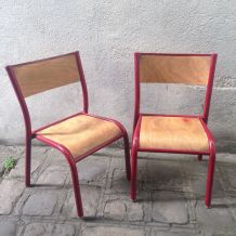 Petites chaises écolier