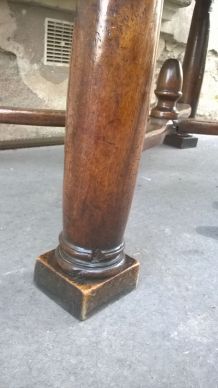 Table en noyer renaissance XVII ou XVIII eme