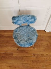 Chaise Pelfran bleue