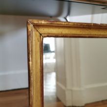 Miroir doré à la feuille d'or 