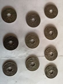 gros lot de pièces à trou anciennes 