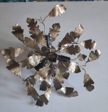 applique petites feuilles en métal doré 3 feux