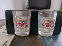 Verre à eau vintage canada dry