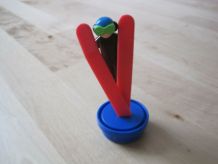 7 jouet figurine nestlé skieur VINTAGE   