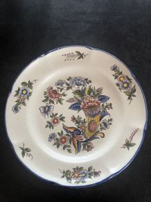 Ancienne assiette Saint Clément en faience