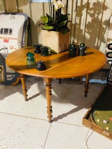 Table en bois massif