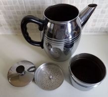 Cafetière vintage. 
