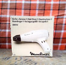 Sèche cheveux Moulinex dans sa boite d'origine 