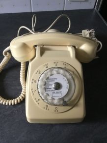 Téléphone PTT vintage