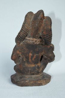 Figurine de fertilité Afrique de l'ouest.  XXe siècle. 