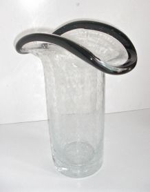 Grand vase en verre bullé soufflé verrerie de Biot années 70